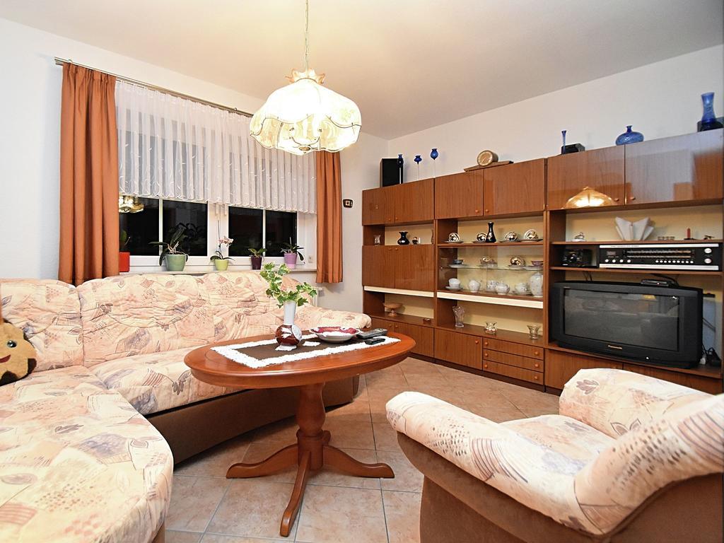 Apartment With Views Of The Ore Mountains Oelsnitz  Exterior foto